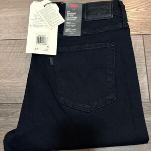 31x30 Levi's 311 Women's Black Skinny Jeans